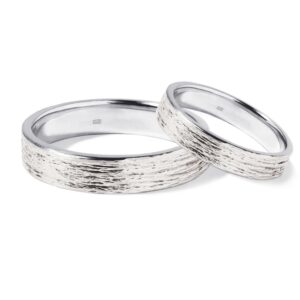 Originální snubní prsteny z bílého zlata KLENOTA