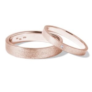 Zlaté snubní prsteny v růžovém zlatě KLENOTA