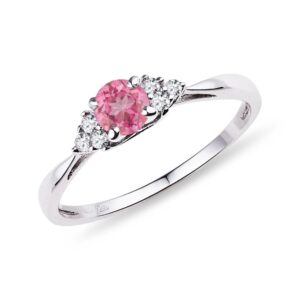 Zlatý prsten s růžovým safírem a diamanty KLENOTA