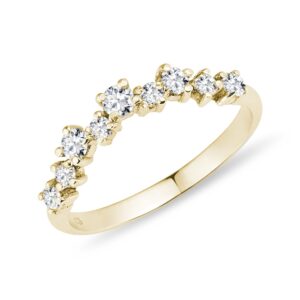 Diamantový prsten ze žlutého zlata