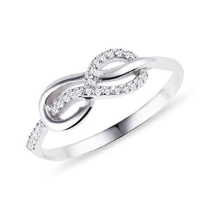 Diamantový prsten Infinity z bílého zlata KLENOTA