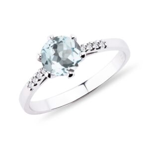 Akvamarínový prsten s diamanty KLENOTA