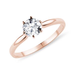 Zásnubní prsten v růžovém zlatě s 0,9ct briliantem KLENOTA