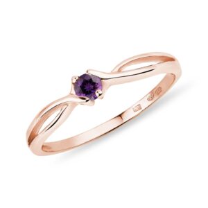 Originální prsten s ametystem v růžovém zlatě KLENOTA
