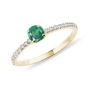 Zlatý prsten s diamanty a smaragdem KLENOTA