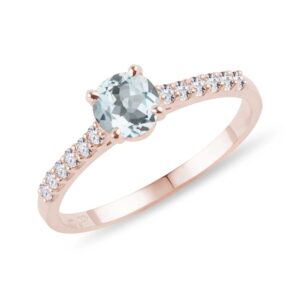 Diamantový prsten z růžového zlata s akvamarínem KLENOTA