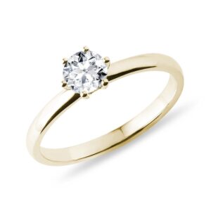 Zlatý zásnubní prsten s 0,5ct diamantem KLENOTA