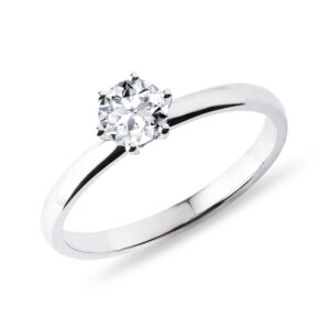Zásnubní prsten z bílého zlata s 0,5ct diamantem KLENOTA