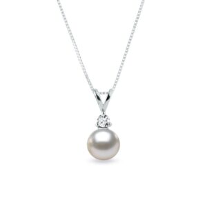 Perlový náhrdelník v bílém zlatě s diamantem KLENOTA