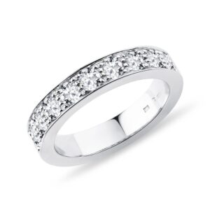 Luxusní prsten s diamanty v bílém zlatě