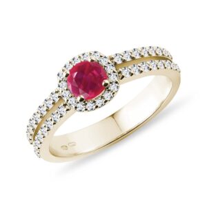 Luxusní diamantový prsten s rubínem ve žlutém zlatě KLENOTA