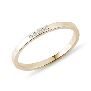Prsten ze žlutého zlata s pěti diamanty KLENOTA