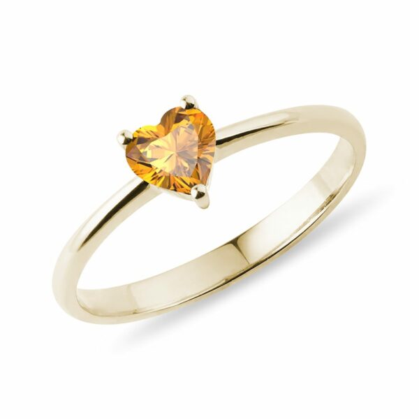 Zlatý prsten s citrínem ve tvaru srdce