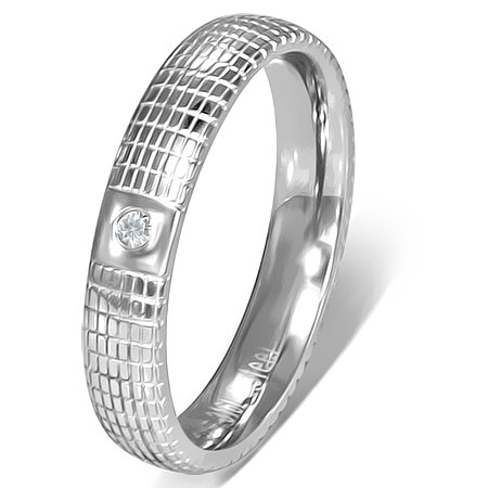 Stříbrný ocelový prsten s čirým kamínkem a mřížkou - Velikost: 55