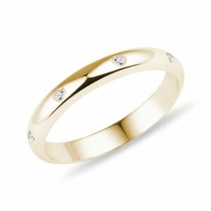 Dámský prsten ze zlata s diamanty