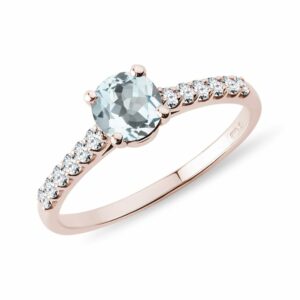 Diamantový prsten z růžového zlata s akvamarínem