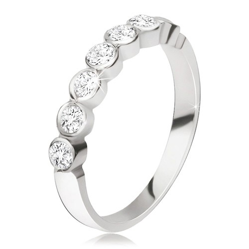 Stříbrný prsten 925 - pás kulatých čirých zirkonů v lesklých objímkách - Velikost: 60