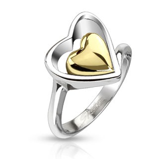 Prsten z chirurgické oceli - kontura srdce a zlaté srdce uprostřed - Velikost: 52