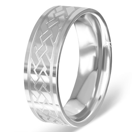Stříbřitý prsten z chirurgické oceli s gravírovaným keltským uzlem - Velikost: 57