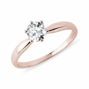 Prsten s půlkarátovým briliantem v růžovém zlatě