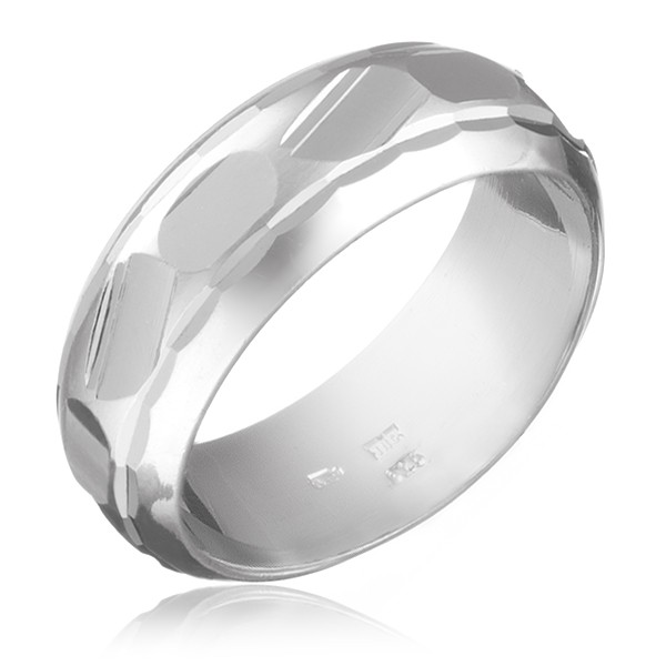 Prsten ze stříbra 925 - broušené nepravidelné tvary uprostřed - Velikost: 62