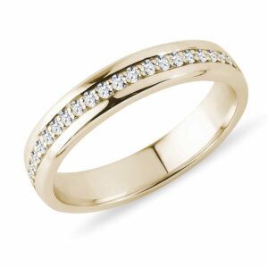 Pánský diamantový prsten eternity ze žlutého zlata