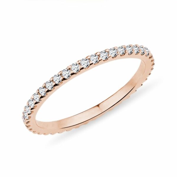 Diamantový eternity prsten v růžovém zlatě