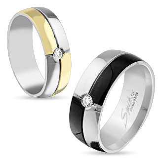 Lesklý prsten z oceli stříbrné a zlaté barvy
