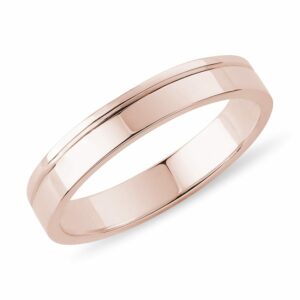Pánský snubní prsten s drážkou v růžovém zlatě