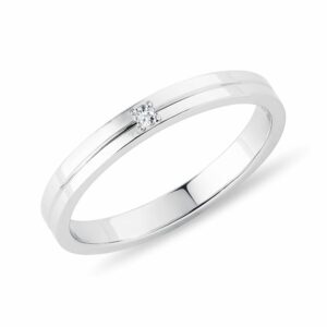 Dámský snubní prsten z bílého zlata s diamantem