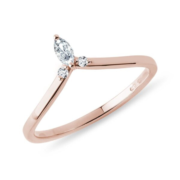Chevron prsten z růžového zlata s diamantem markýza