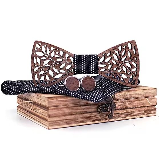 Vyrezávaný drevený motýlik-Čierna/Biela